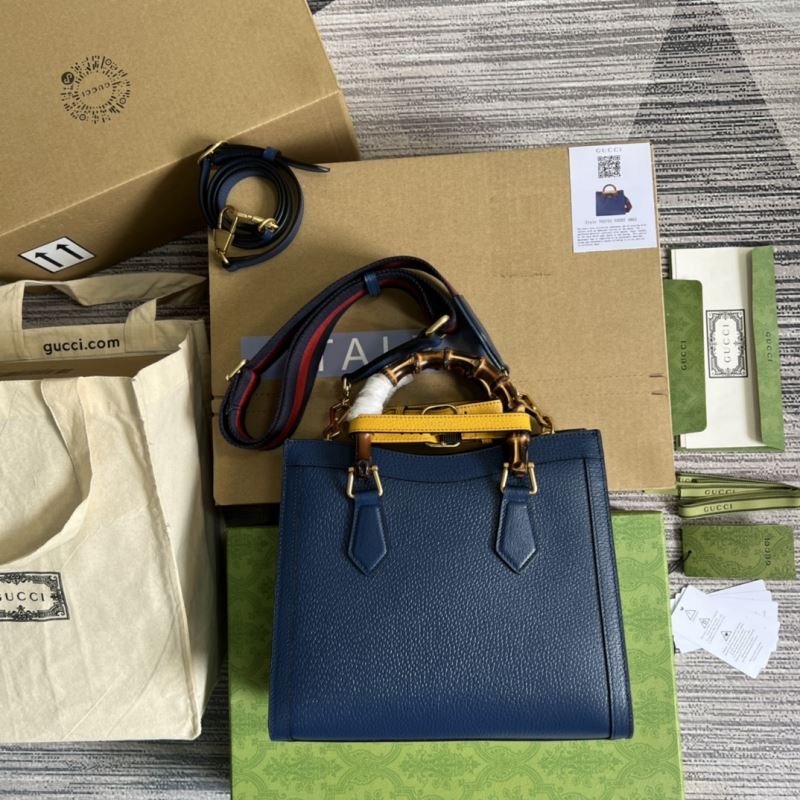 Gvc*1 tote bags
